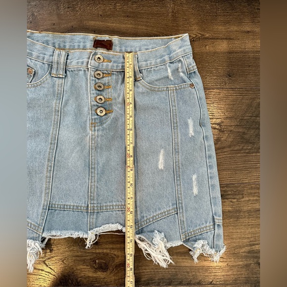 GUC Women's Junior's POL Denim Mini Skirt Distressed Destructed Y2K Size: M - Picture 5 of 9